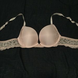 Victoria’s Secret Bra